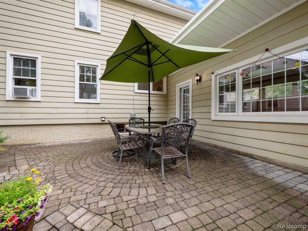 1072 Ridgedale Avenue Birmingham, MI 48009 - Photo 42 of 51
