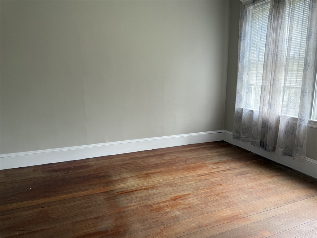 31 Revere Road, Unit 1 Quincy, MA 02169 - Photo 6 of 11