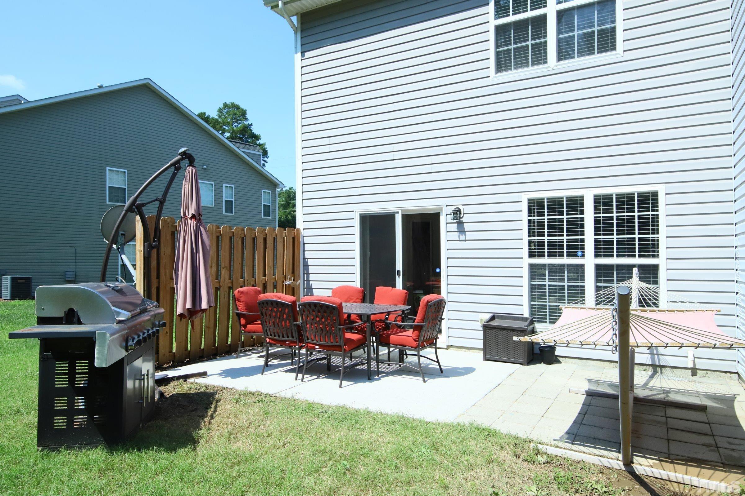 2918 Settle In Lane Raleigh, NC 27614 - Photo 4 of 30 Gallery Image 4