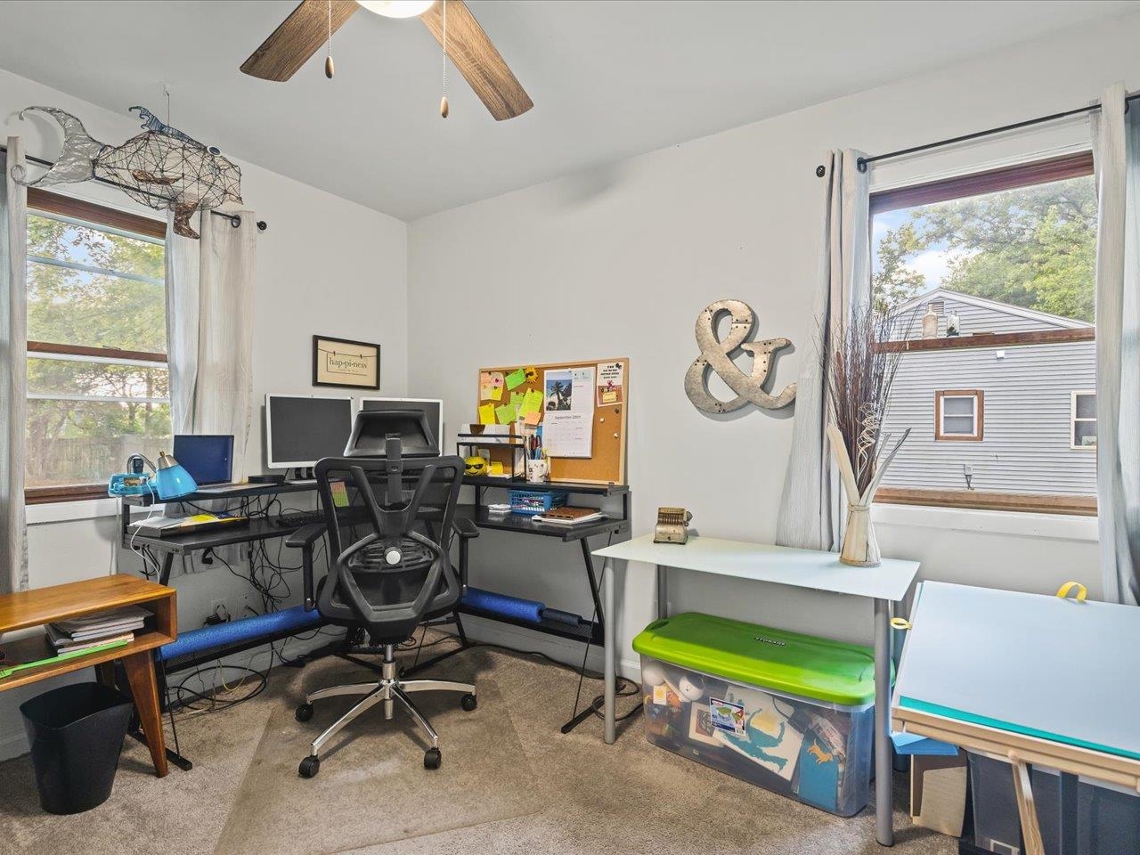 2136 East Ridge Road Beloit, WI 53511 - Photo 15 of 32