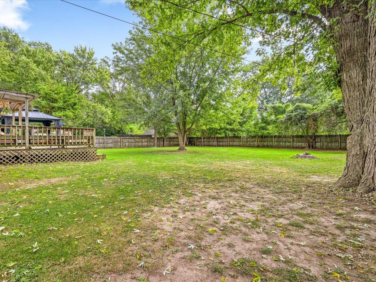 2136 East Ridge Road Beloit, WI 53511 - Photo 29 of 32