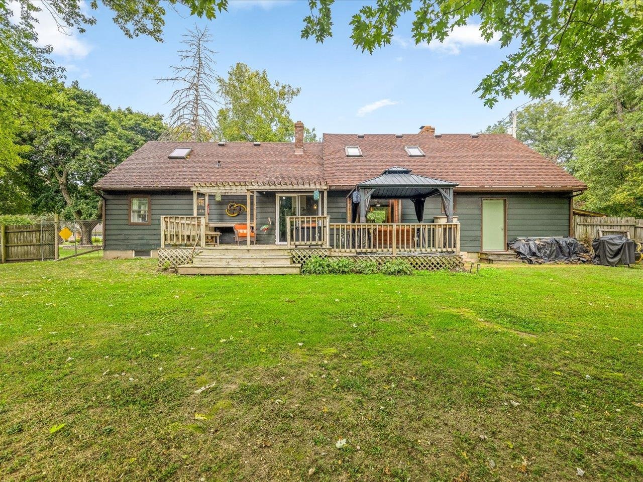 2136 East Ridge Road Beloit, WI 53511 - Photo 32 of 32