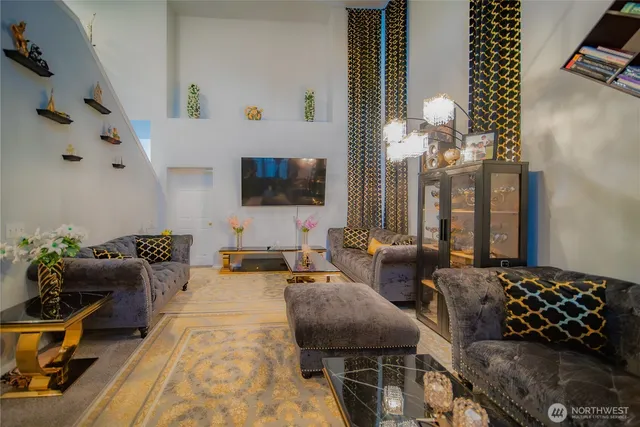 $649,950 | 5615 South 233rd Street, Kent, WA 98032