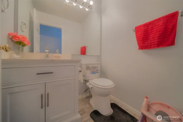 $649,950 | 5615 South 233rd Street, Kent, WA 98032