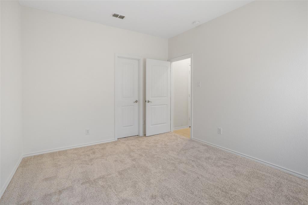 3929 Kennedy Ranch Road Fort Worth, TX 76262 - Photo 30 of 40 Gallery Image 30