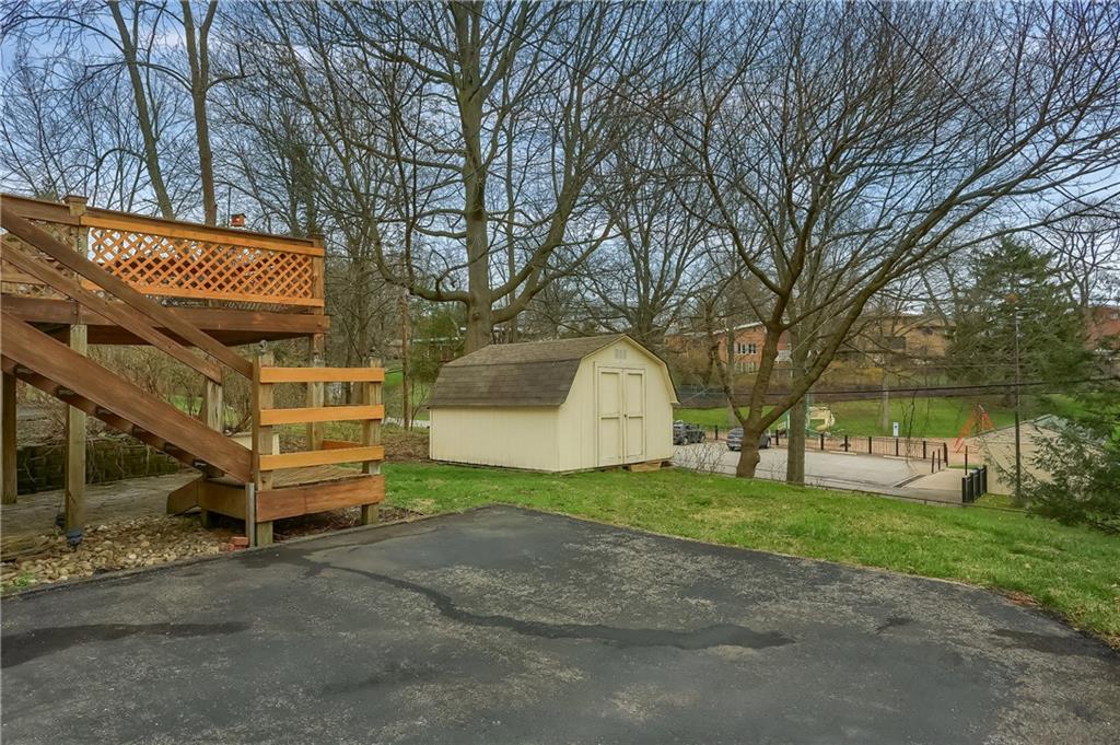 32 Robinhood Road Pittsburgh, PA 15220 - Photo 20 of 28 Gallery Image 20