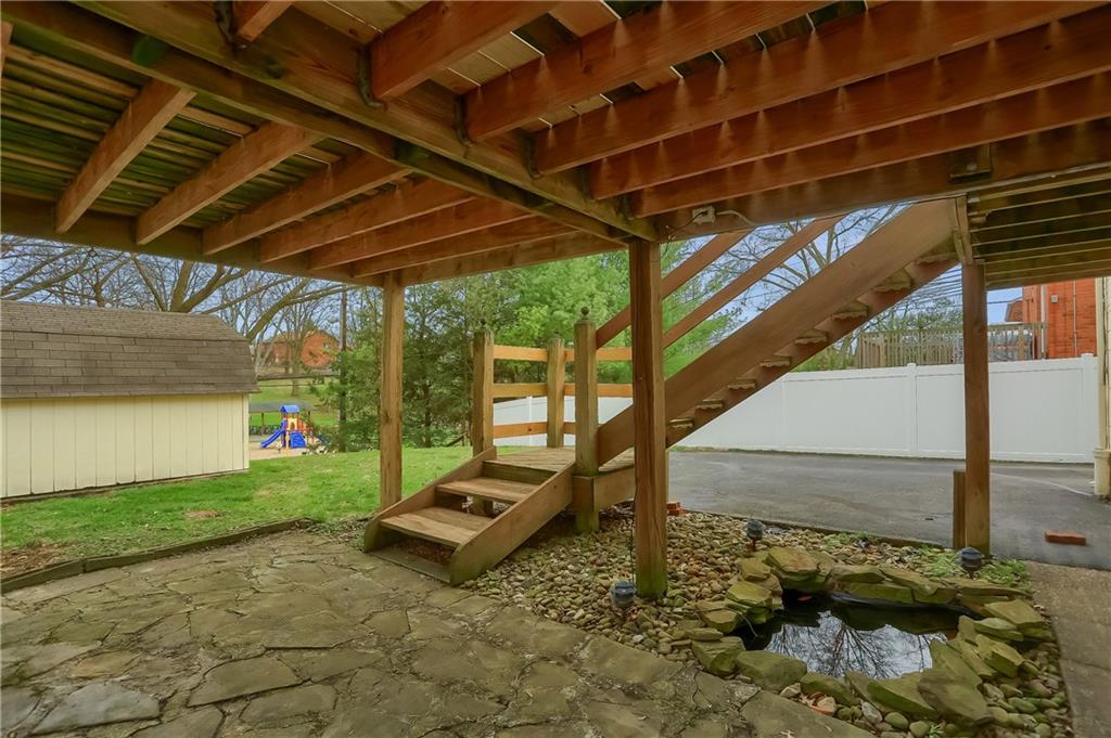 32 Robinhood Road Pittsburgh, PA 15220 - Photo 27 of 28 Gallery Image 27