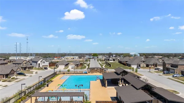 $409,000 | 576 Silver Springs Lane, Lavon, TX 75166