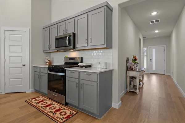 $409,000 | 576 Silver Springs Lane, Lavon, TX 75166