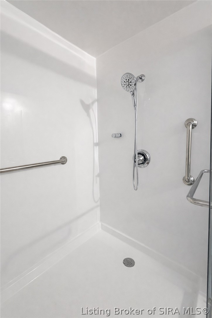 914 Orchard Street Mitchell, IN 47446 - Photo 19 of 24
