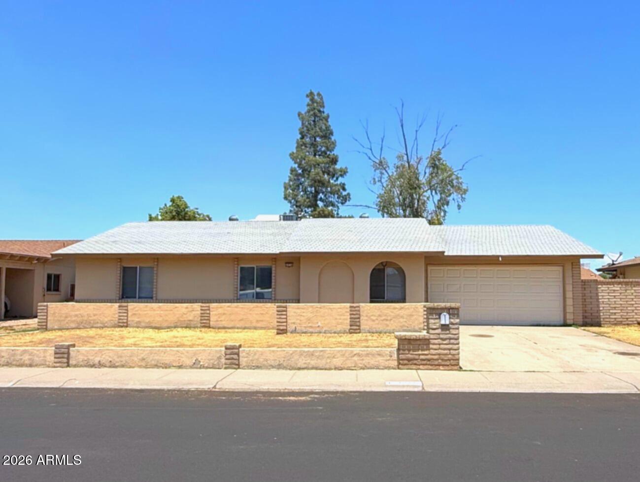 4826 West Hatcher Road Glendale, AZ 85302 - Photo 1 of 18
