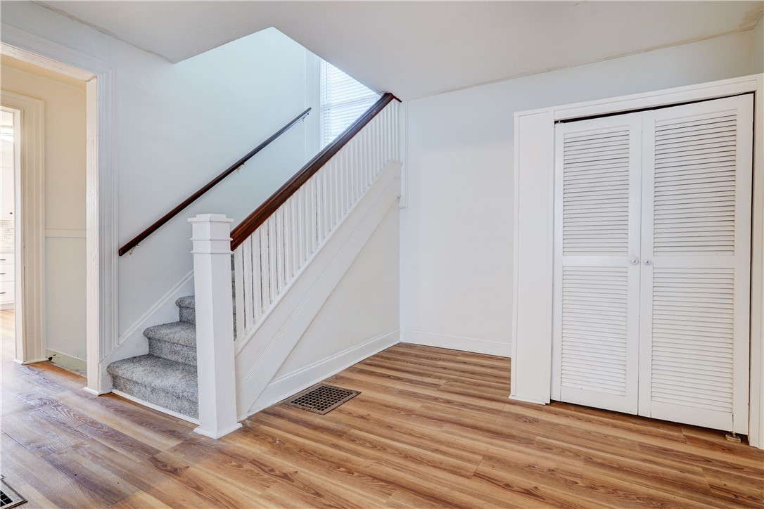 151 Hampden Road Rochester, NY 14610 - Photo 23 of 40