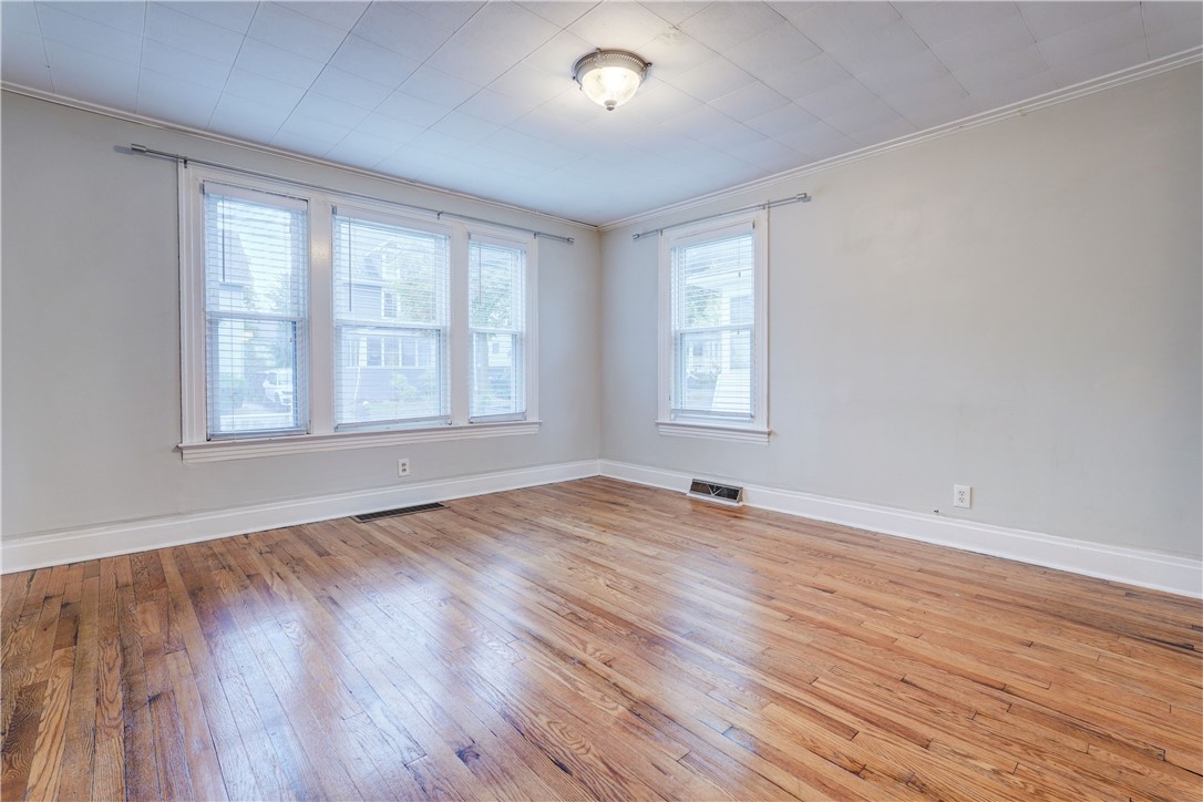 151 Hampden Road Rochester, NY 14610 - Photo 26 of 40