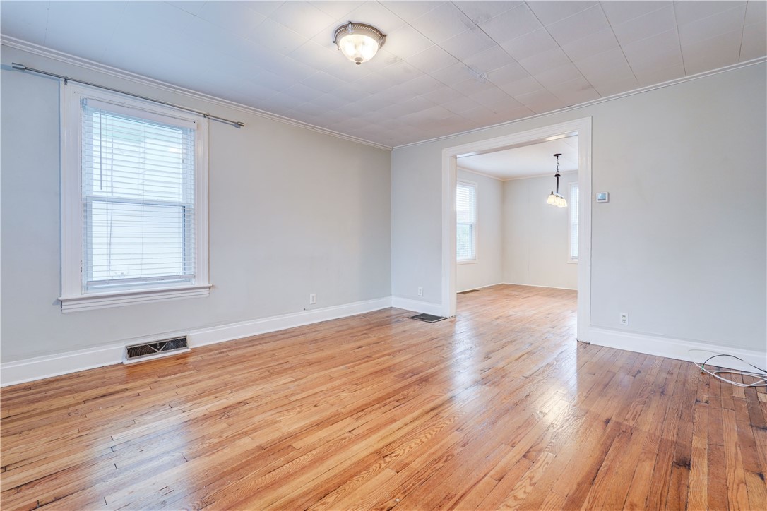 151 Hampden Road Rochester, NY 14610 - Photo 28 of 40