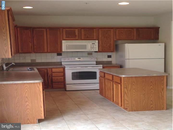 2726 Shelburne Road Downingtown, PA 19335 - Photo 6 of 20 Kitchen