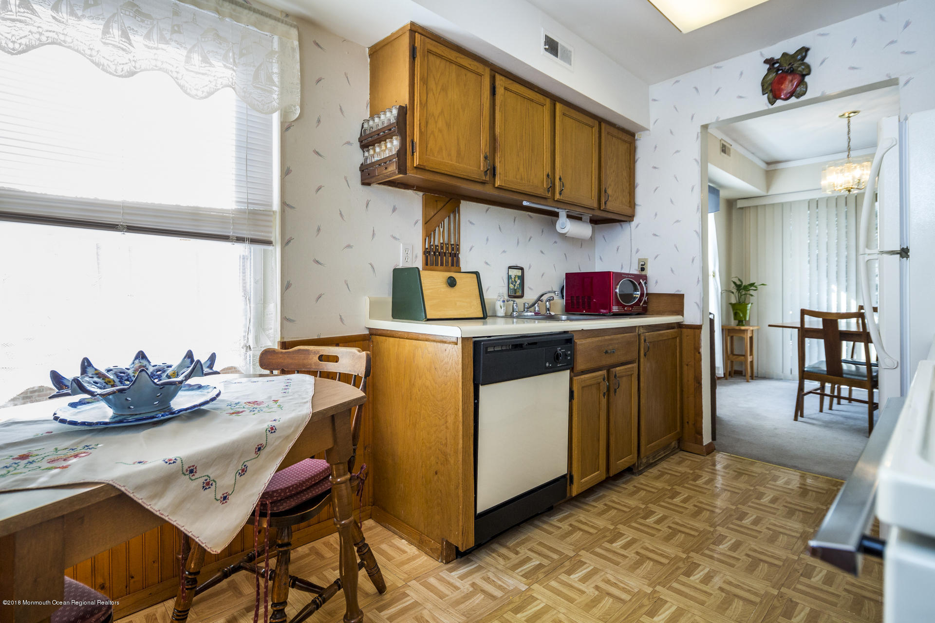200 Portland Road, Unit E3 Highlands, NJ 07732 - Photo 11 of 26 09_Kitchen-2