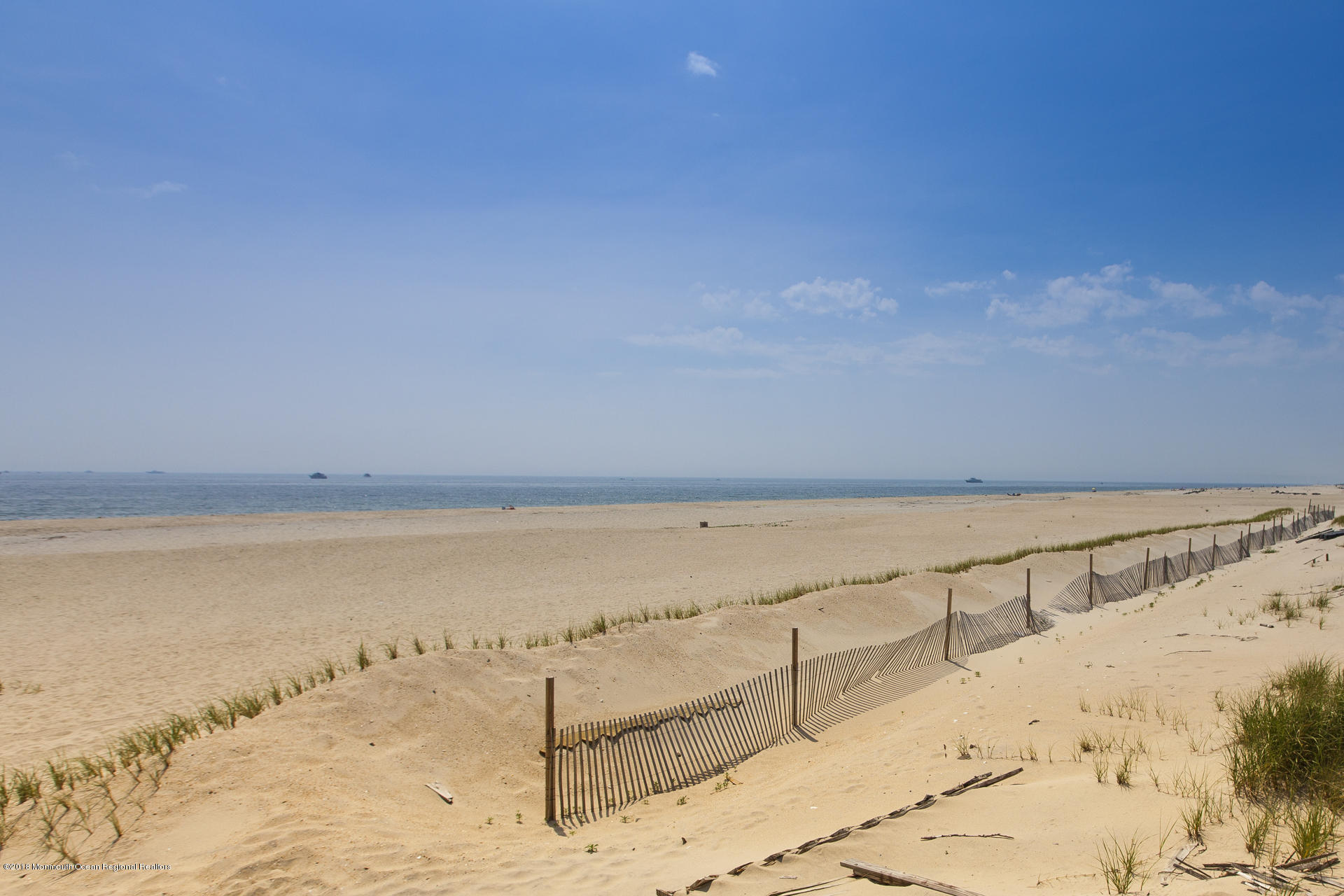 200 Portland Road, Unit E3 Highlands, NJ 07732 - Photo 22 of 26 Local Beach-2