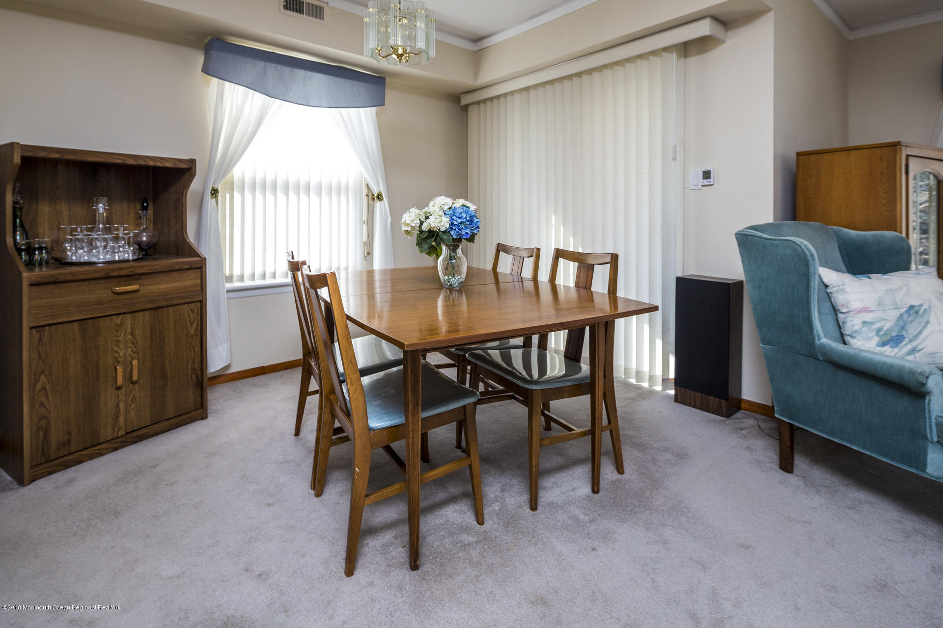200 Portland Road, Unit E3 Highlands, NJ 07732 - Photo 7 of 26 07_Dining Area