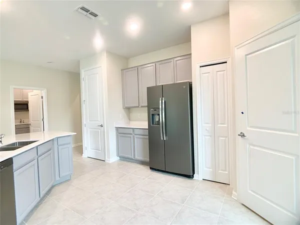 $2,599 | 16440 Champlain Street, Clermont, FL 34714