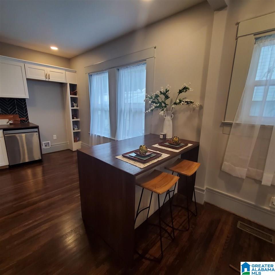 2621 17th Street Southwest Birmingham, AL 35208 - Photo 11 of 49
