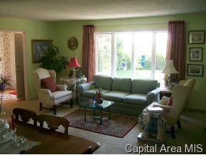 19934 Hunt Road Petersburg, IL 62675 - Photo 5 of 12 Gallery Image 5