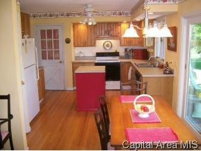 19934 Hunt Road Petersburg, IL 62675 - Photo 7 of 12 Gallery Image 7