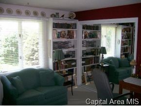 19934 Hunt Road Petersburg, IL 62675 - Photo 10 of 12 Gallery Image 10