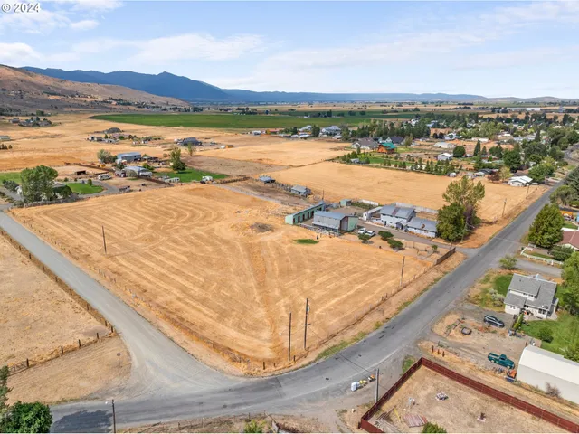 a view of lake view and mountain view