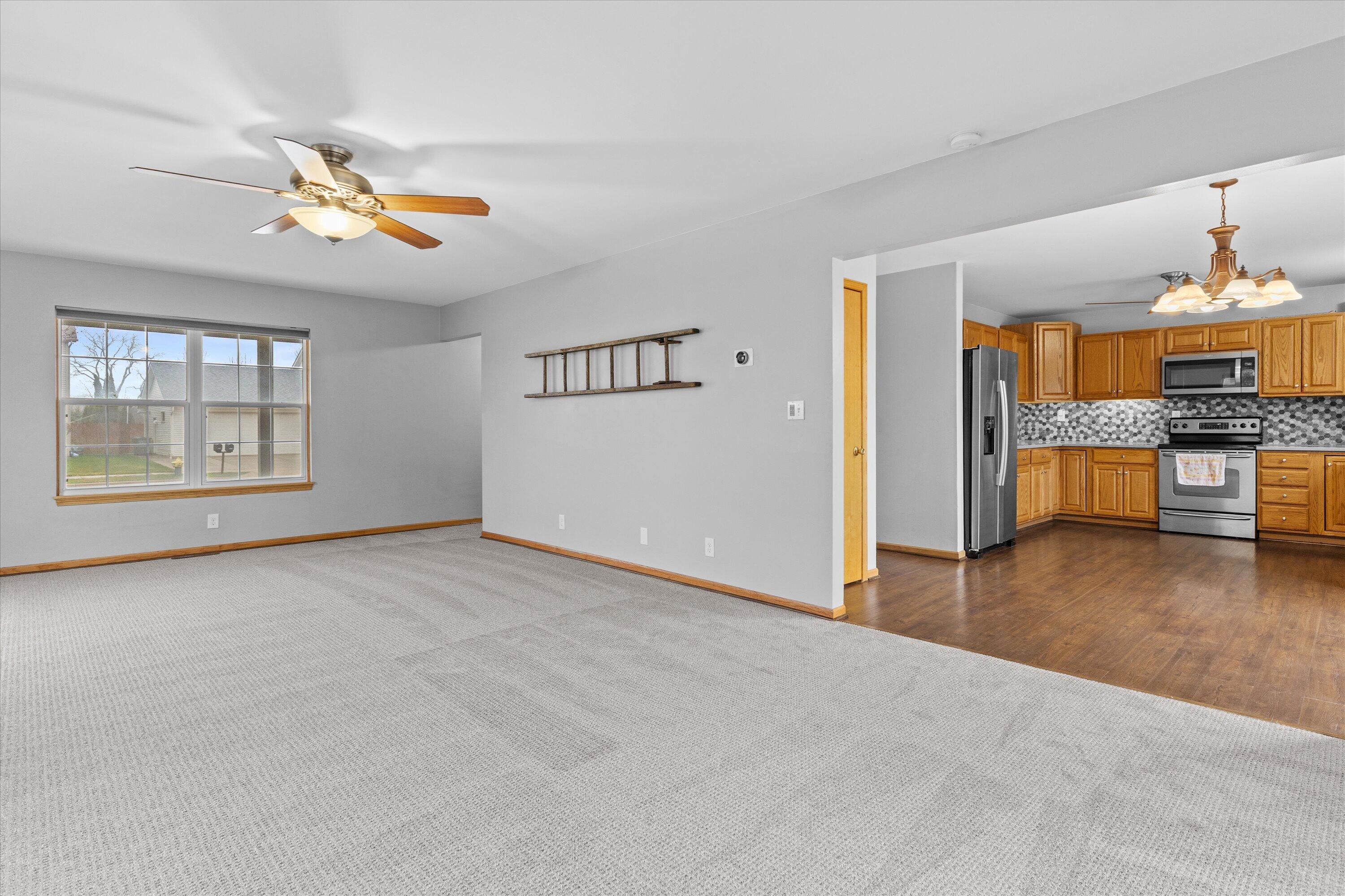 8809 Citadel Terrace Sturtevant, WI 53177 - Photo 19 of 39 25-925A3832