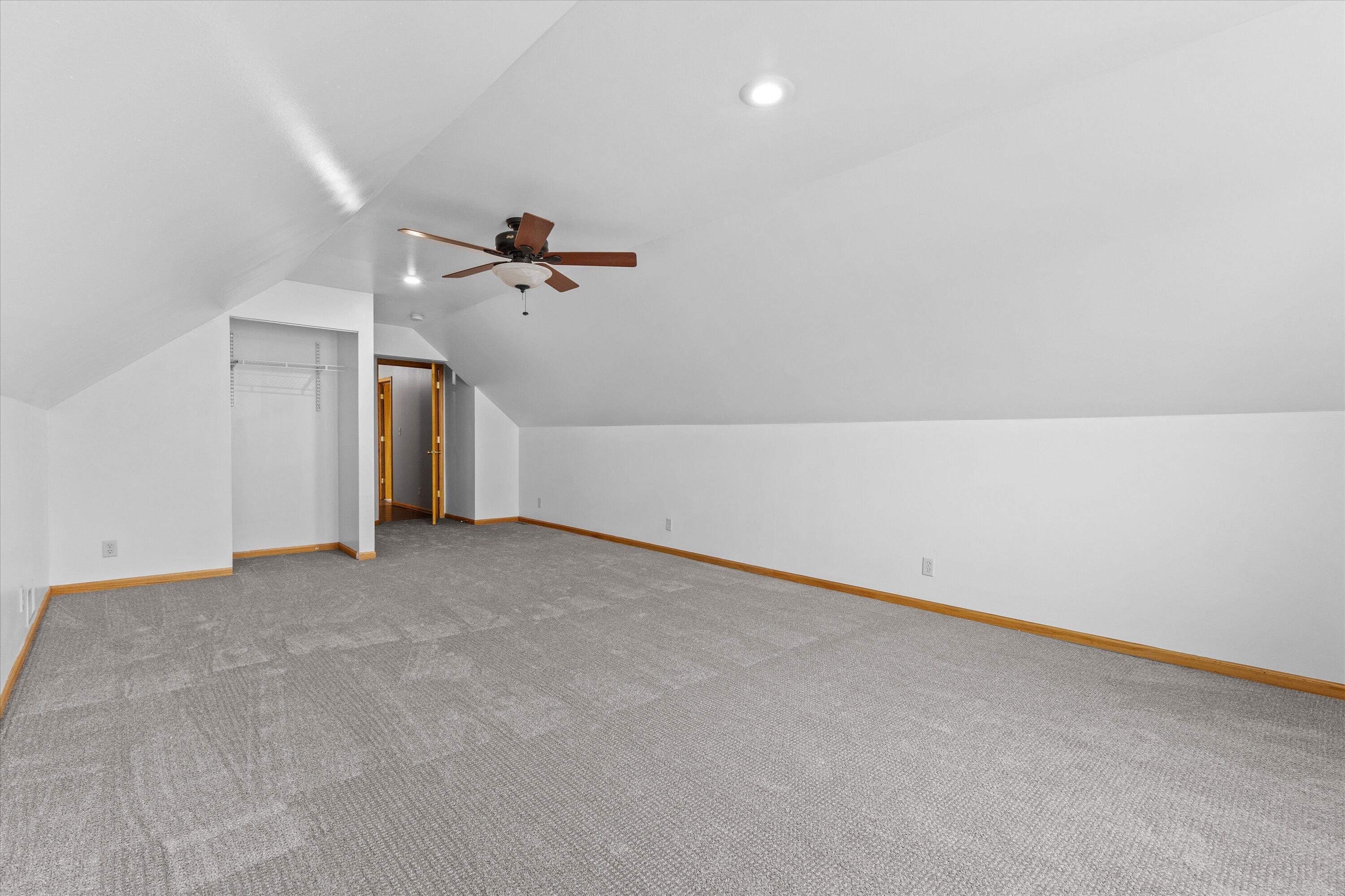 8809 Citadel Terrace Sturtevant, WI 53177 - Photo 38 of 39 10-925A3742