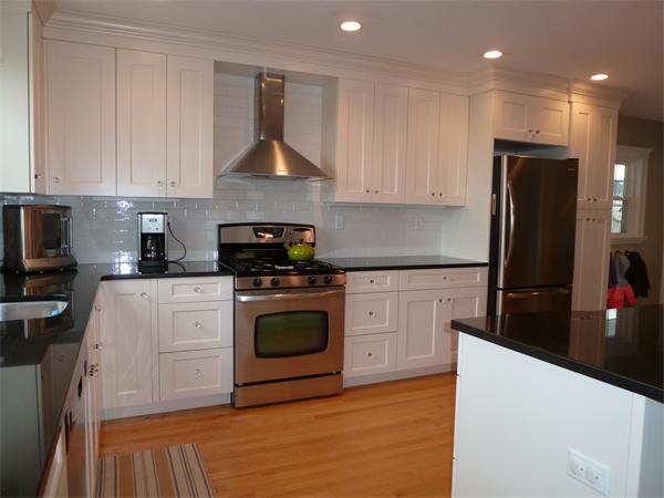 6 Rice Road Hingham, MA 02043 - Photo 5 of 29 Gallery Image 5