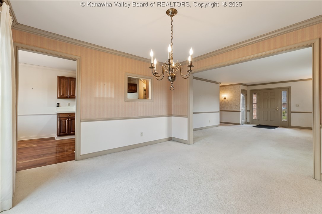 1534 Tennis Club Road Charleston, WV 25314 - Photo 8 of 30 Formal Dining