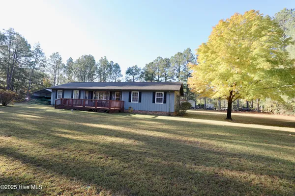 $2,000 | 948 Pinebluff Lake Road, Aberdeen, NC 28315