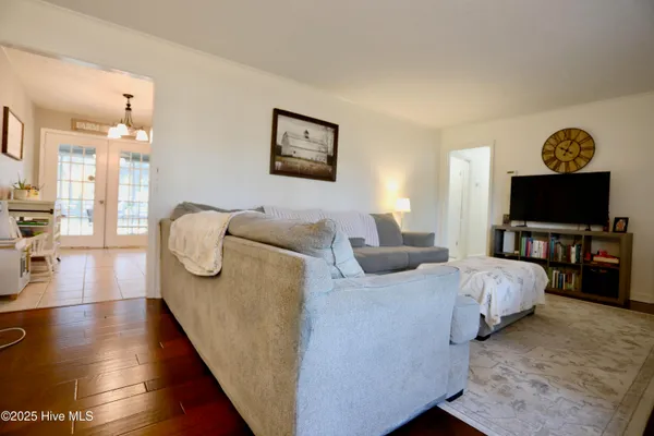 $2,000 | 948 Pinebluff Lake Road, Aberdeen, NC 28315