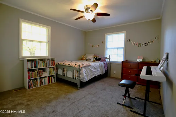 $2,000 | 948 Pinebluff Lake Road, Aberdeen, NC 28315