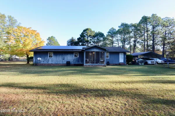 $2,000 | 948 Pinebluff Lake Road, Aberdeen, NC 28315