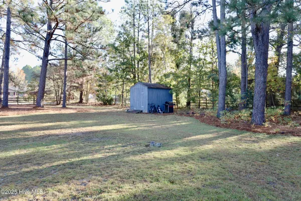 $2,000 | 948 Pinebluff Lake Road, Aberdeen, NC 28315