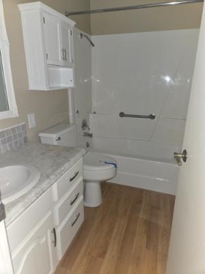 905 22nd Avenue Southwest Austin, MN 55912 - Photo 9 of 12