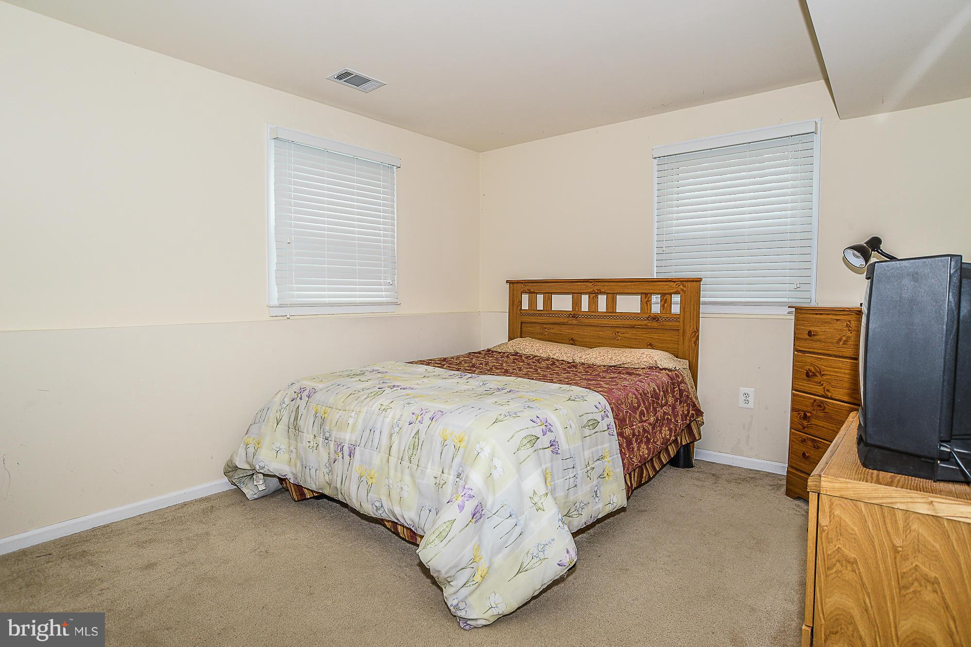 7120 Hamor Lane Springfield, VA 22153 - Photo 13 of 23 Bedroom