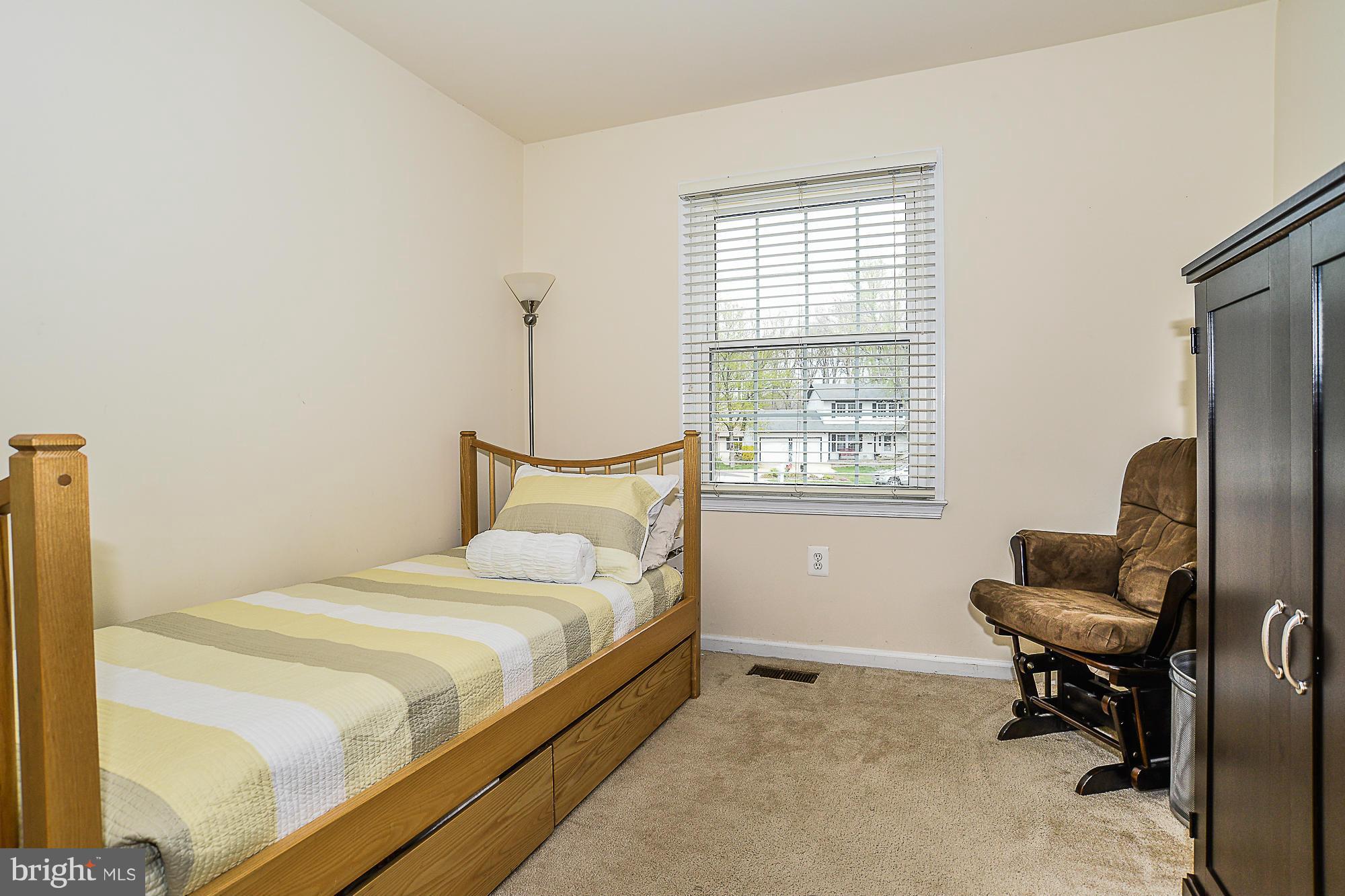 7120 Hamor Lane Springfield, VA 22153 - Photo 9 of 23 Bedroom