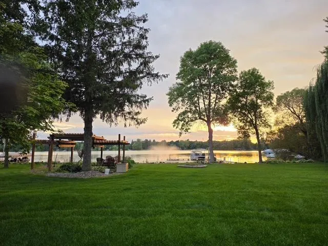 $1,850,000 | 9805 Sharon Place Northwest, Rice, MN 56367