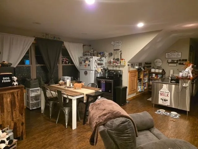 $1,850,000 | 9805 Sharon Place Northwest, Rice, MN 56367