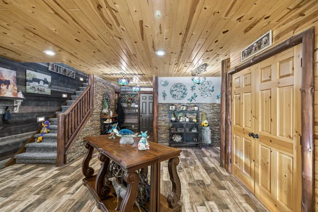 $1,850,000 | 9805 Sharon Place Northwest, Rice, MN 56367