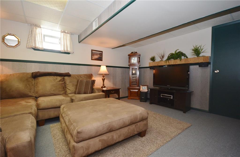 1050 Rostraver Road Belle Vernon, PA 15012 - Photo 19 of 25 Gallery Image 19