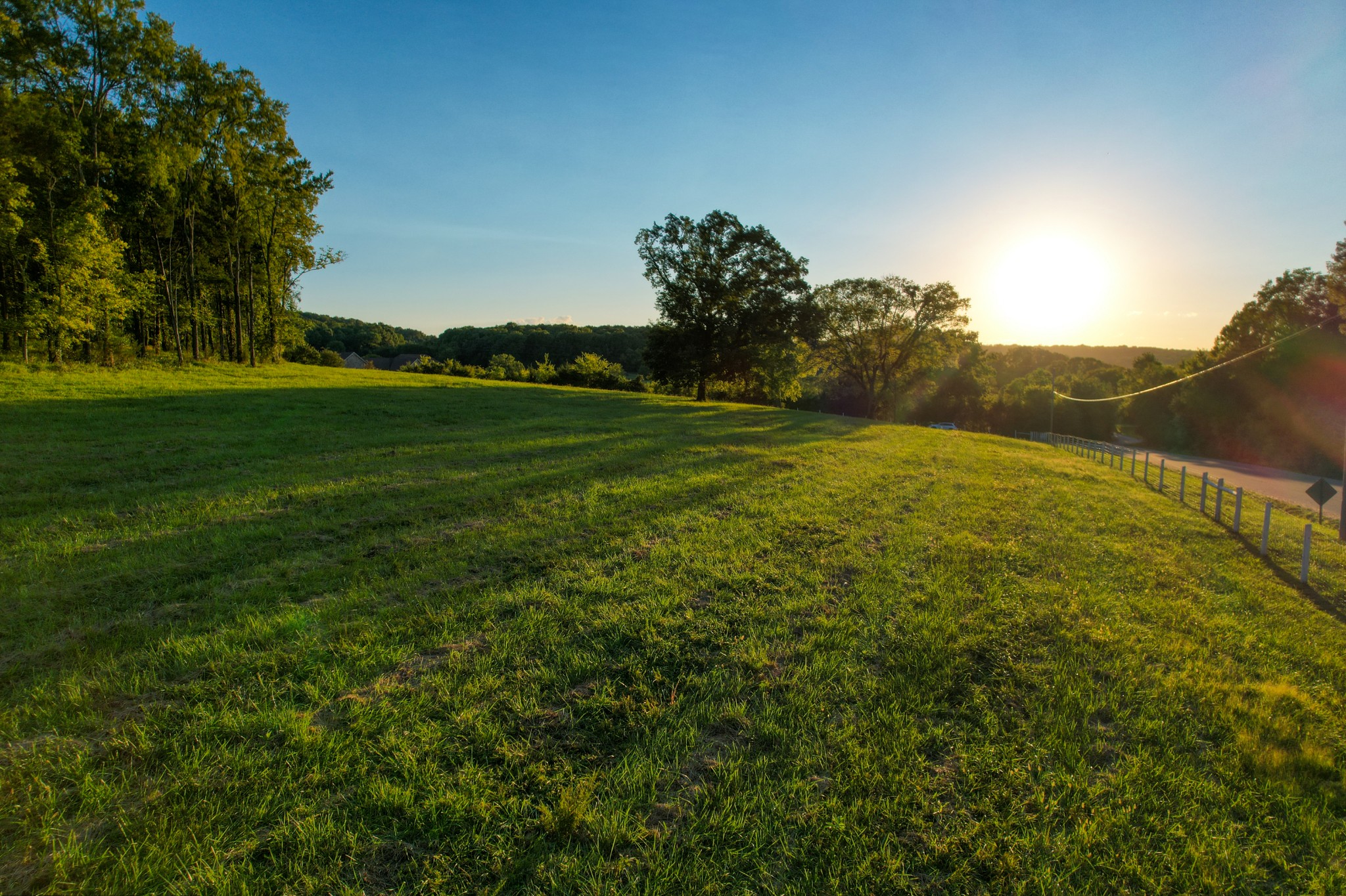 1096 Dillon Road Milton, TN 37118 - Photo 22 of 29 a view of an ocean from a yard