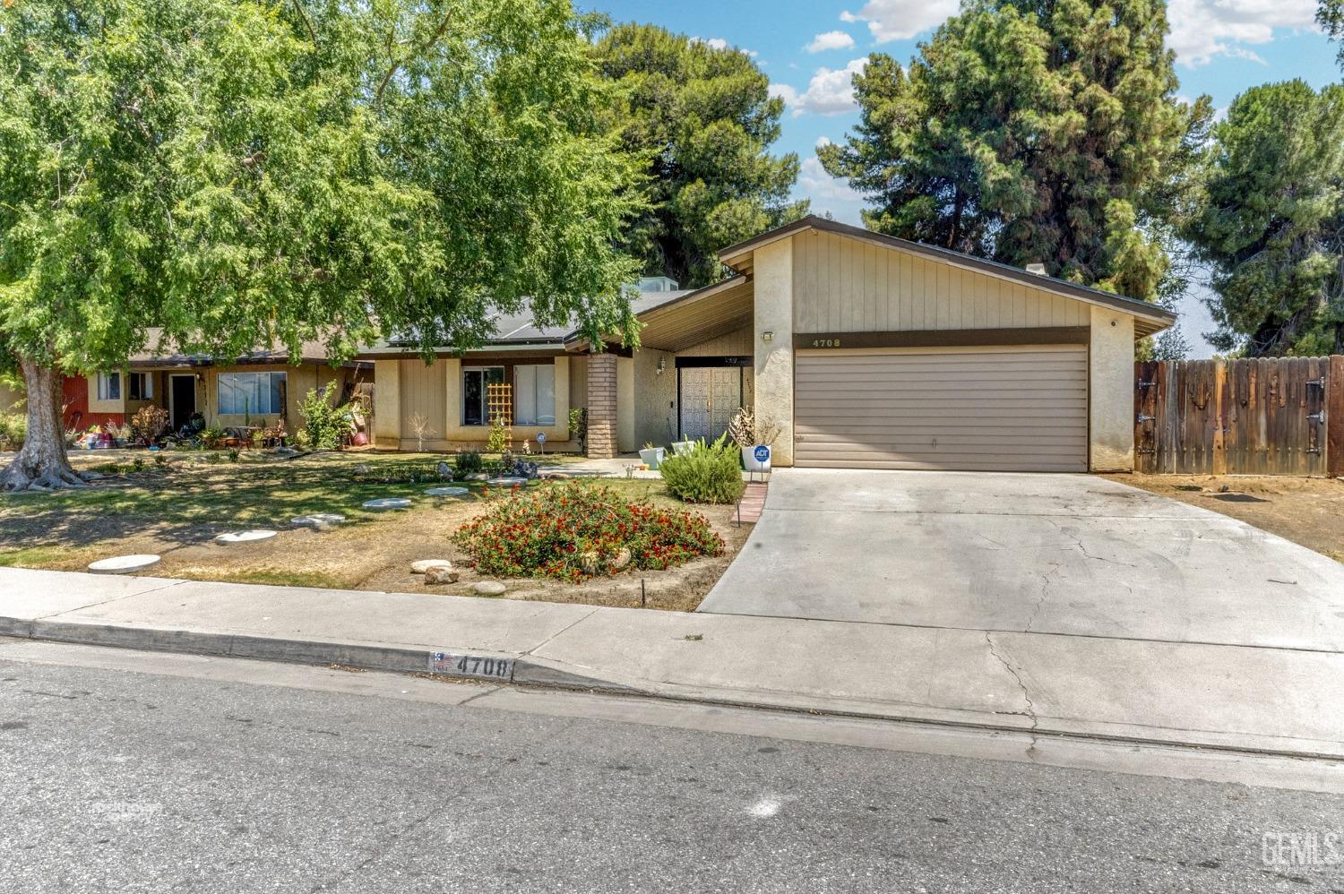 Undisclosed Address Bakersfield, CA 93313 - Photo 24 of 24 front view of house