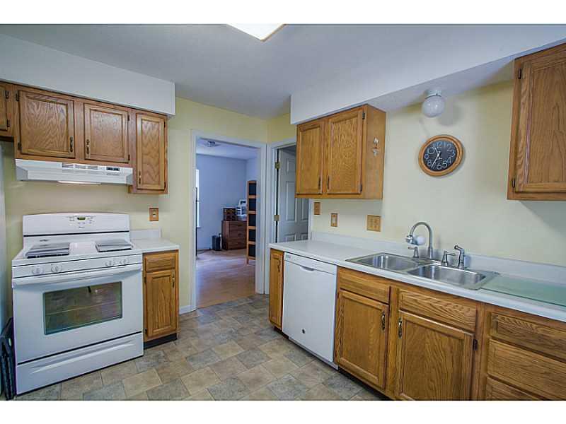 4918 Sylvan Road Indianapolis, IN 46228 - Photo 10 of 23 Gallery Image 10