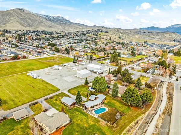 $709,000 | 1919 B Fifth Street, Wenatchee, WA 98801