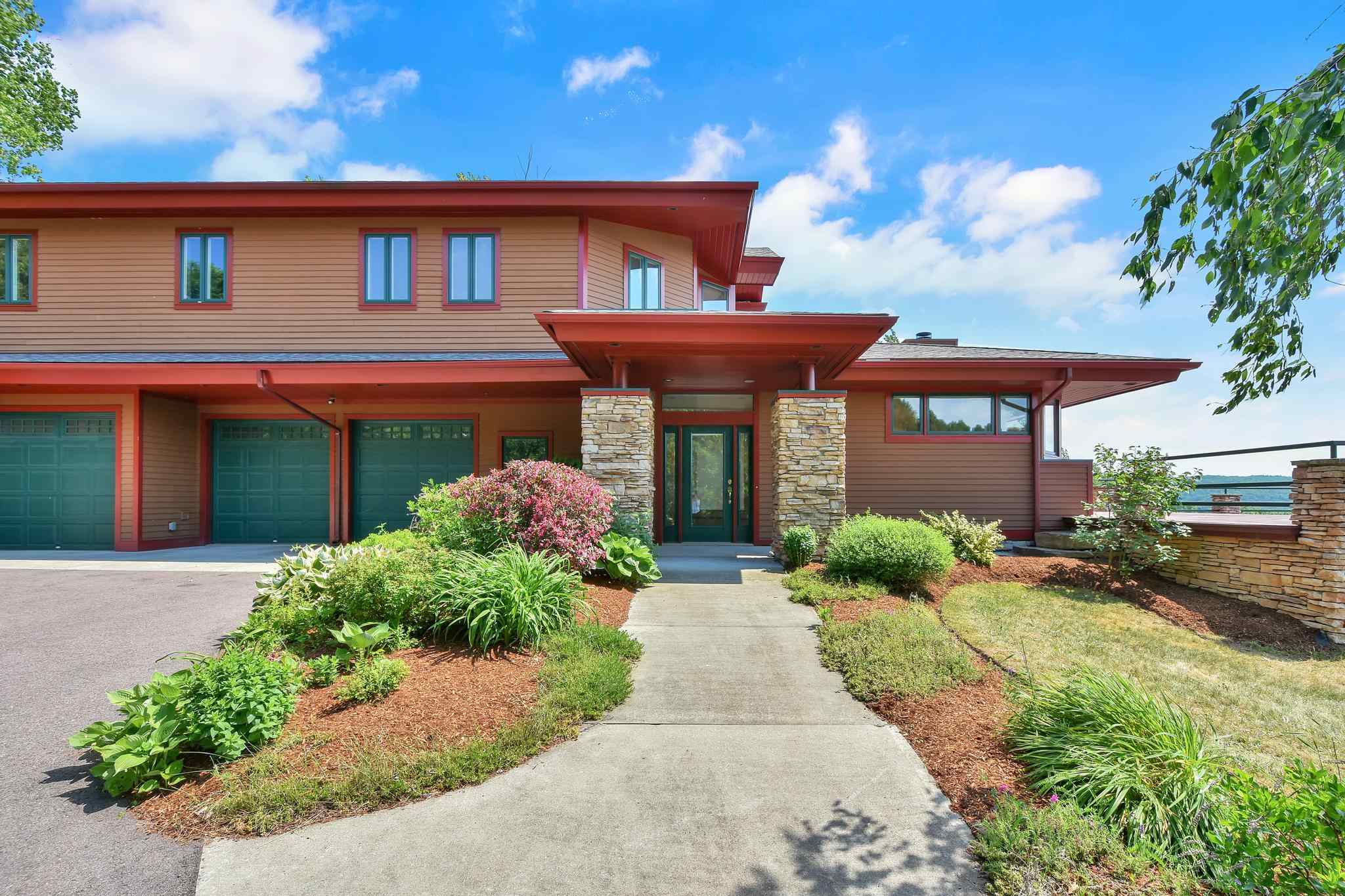 18 Ledgewood Drive Williston, VT 05495 - Photo 37 of 40