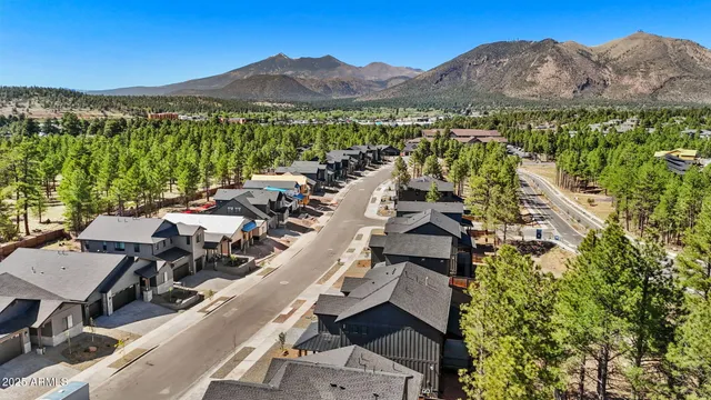 $961,937 | 380 North Valerian Lane, Unit LOT 41, Flagstaff, AZ 86004